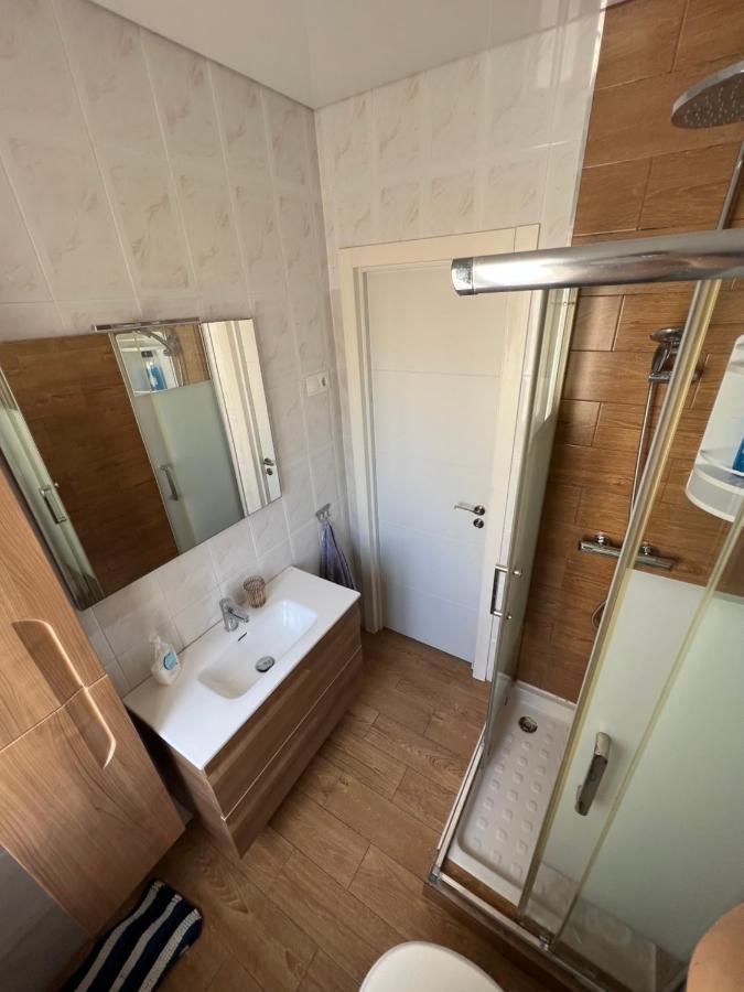 Genuar Apartments Malaga Center. Free Parking מראה חיצוני תמונה