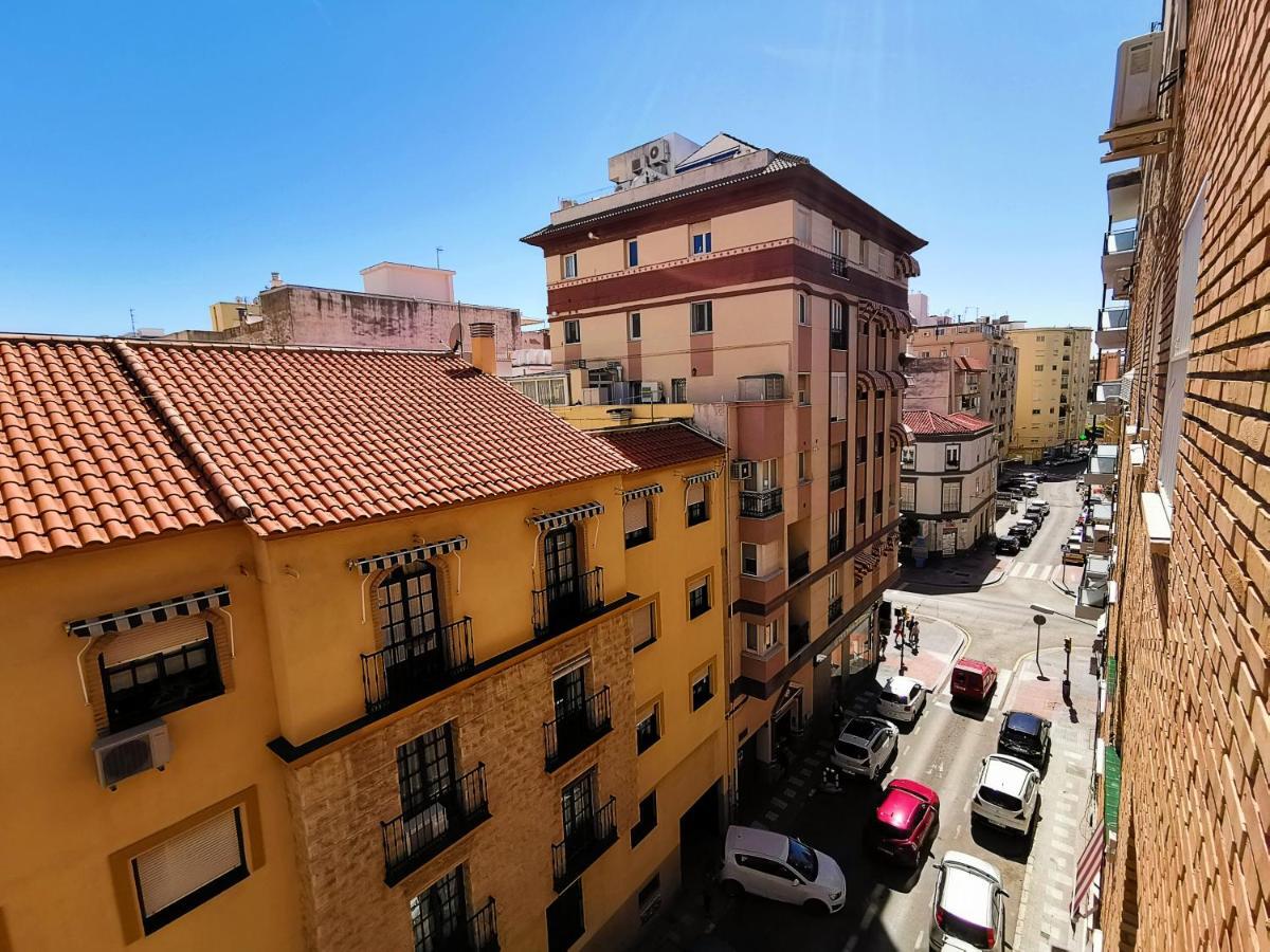 Genuar Apartments Malaga Center. Free Parking מראה חיצוני תמונה